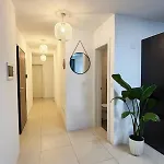Paceville Glow 8 Apartman