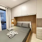Paceville Glow 8 Apartman San Ġiljan