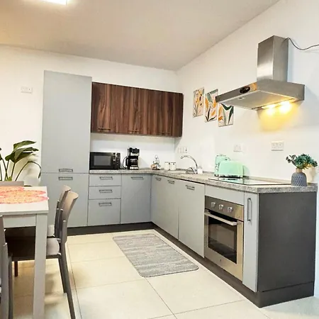 Appartement Paceville Glow Four San Ġiljan