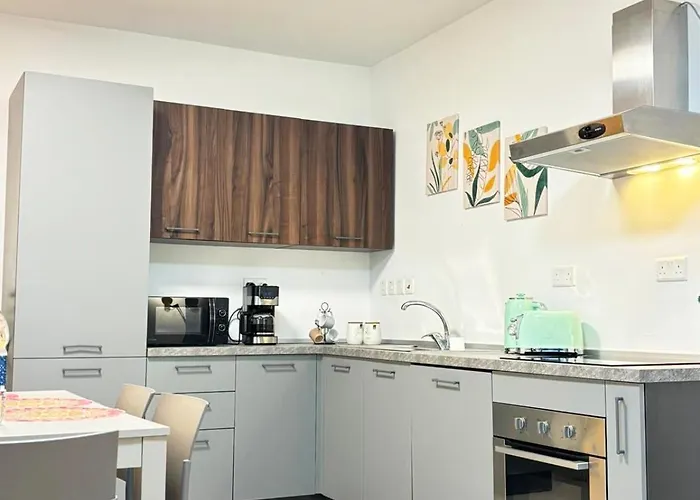 Paceville Glow Four Appartement