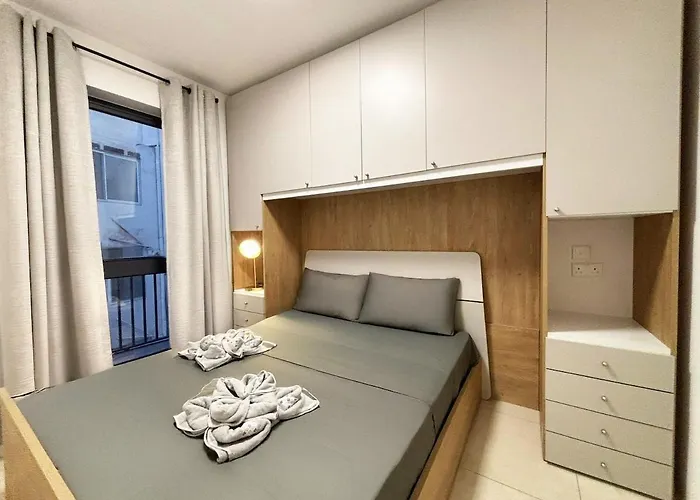 Paceville Glow Four Appartement San Ġiljan