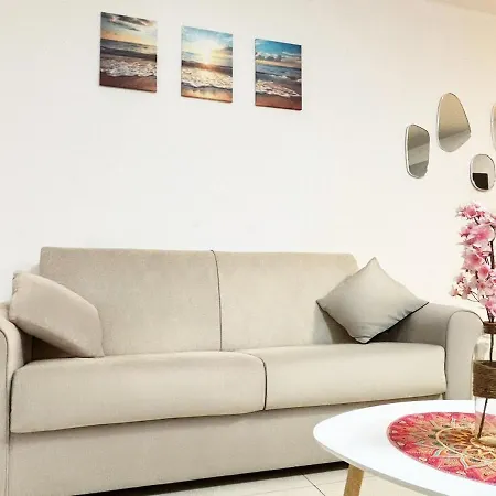 Apartament Paceville Glow Four